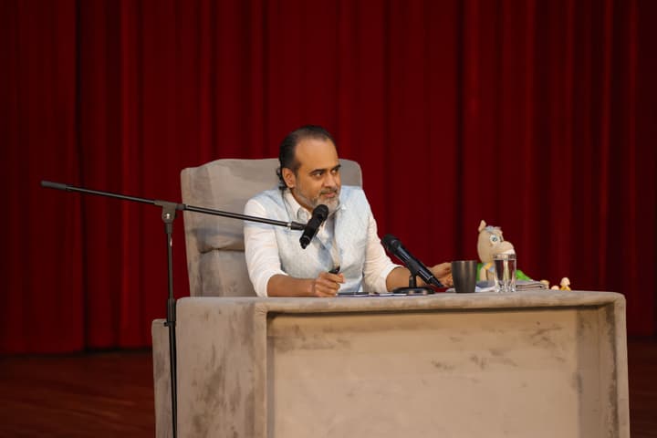 Acharya Prashant