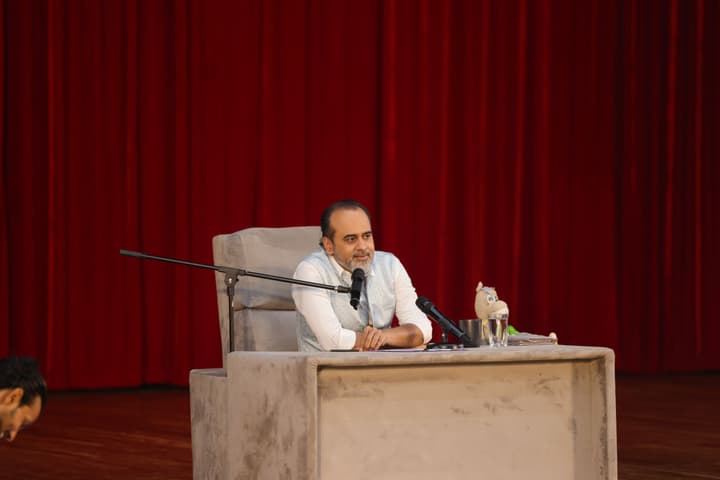 Acharya Prashant