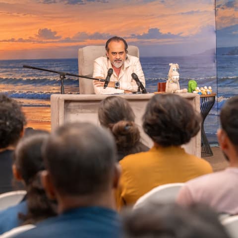 Acharya Prashant