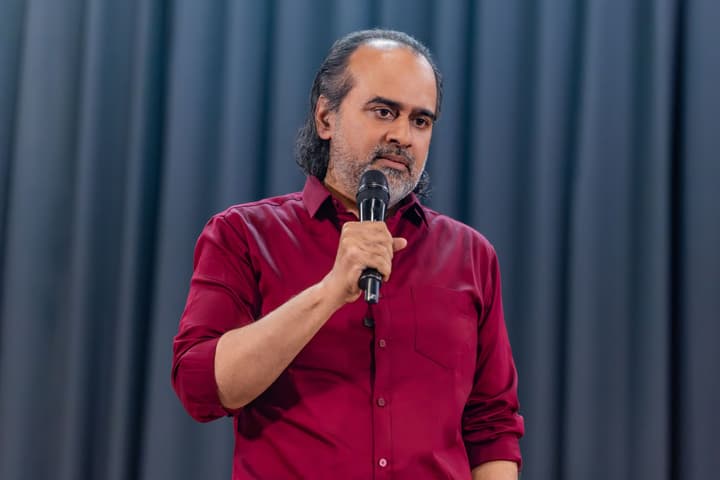 Acharya Prashant