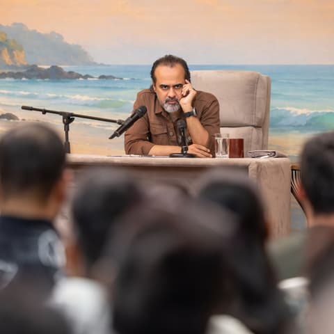 Acharya Prashant