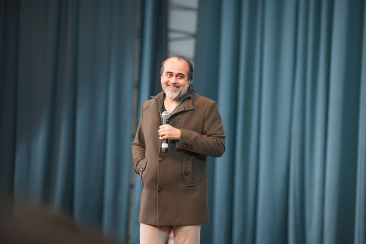 Acharya Prashant