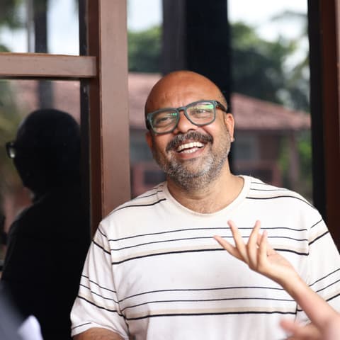 Acharya Prashant
