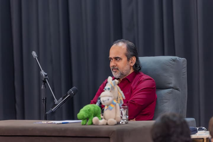 Acharya Prashant