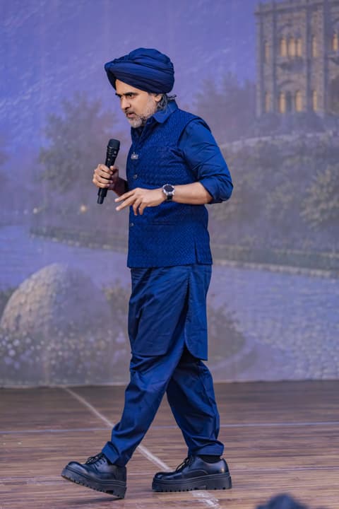 Acharya Prashant