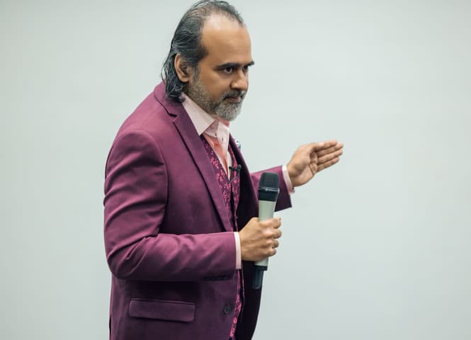 Acharya Prashant