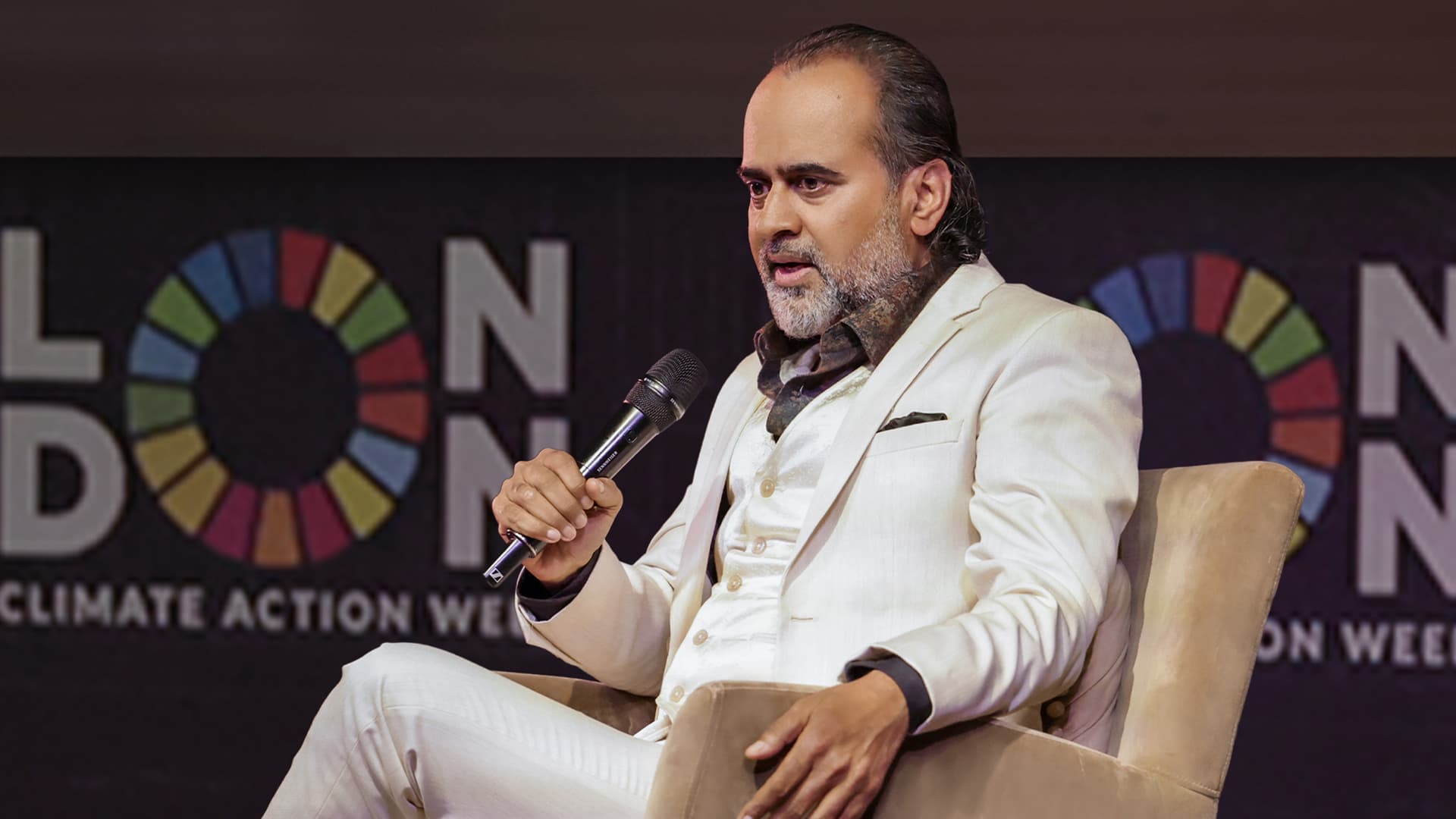 Acharya Prashant in dialogue with Gautier Houel at London Climate Action Week