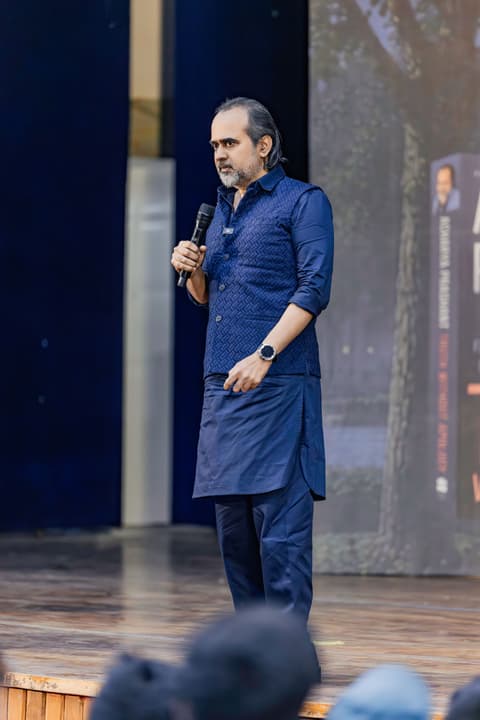 Acharya Prashant