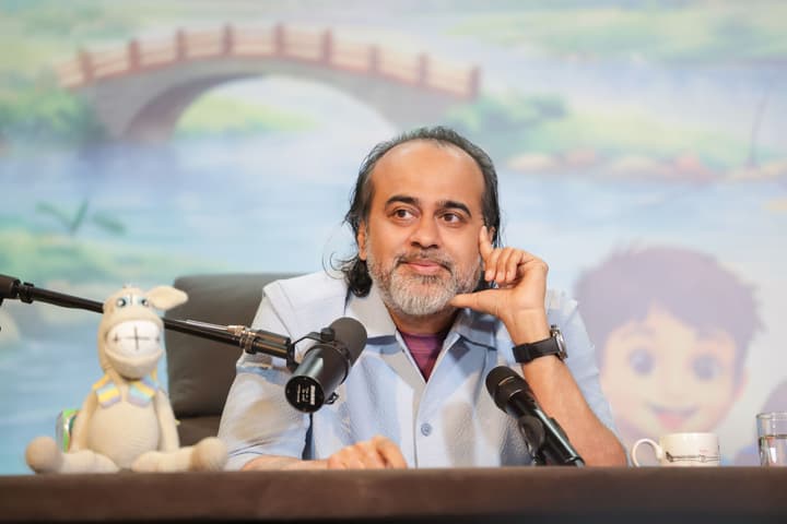 Acharya Prashant