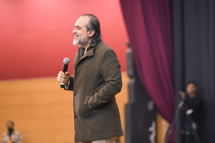 Acharya Prashant