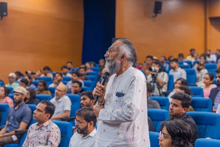 Acharya Prashant