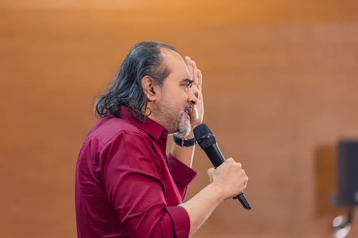 Acharya Prashant