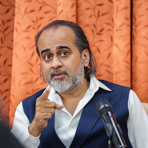 Acharya Prashant
