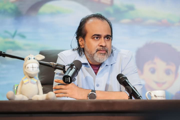 Acharya Prashant