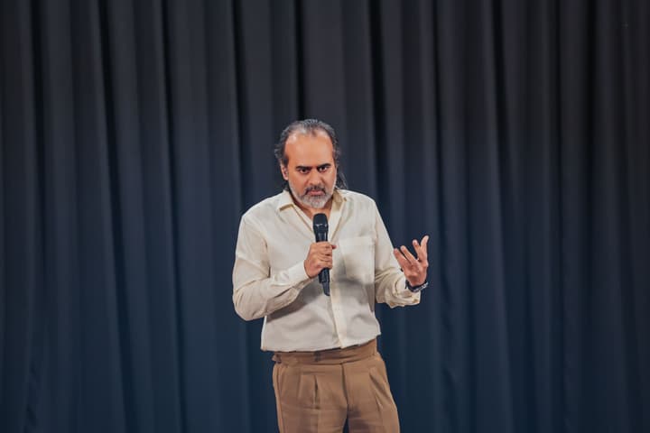 Acharya Prashant