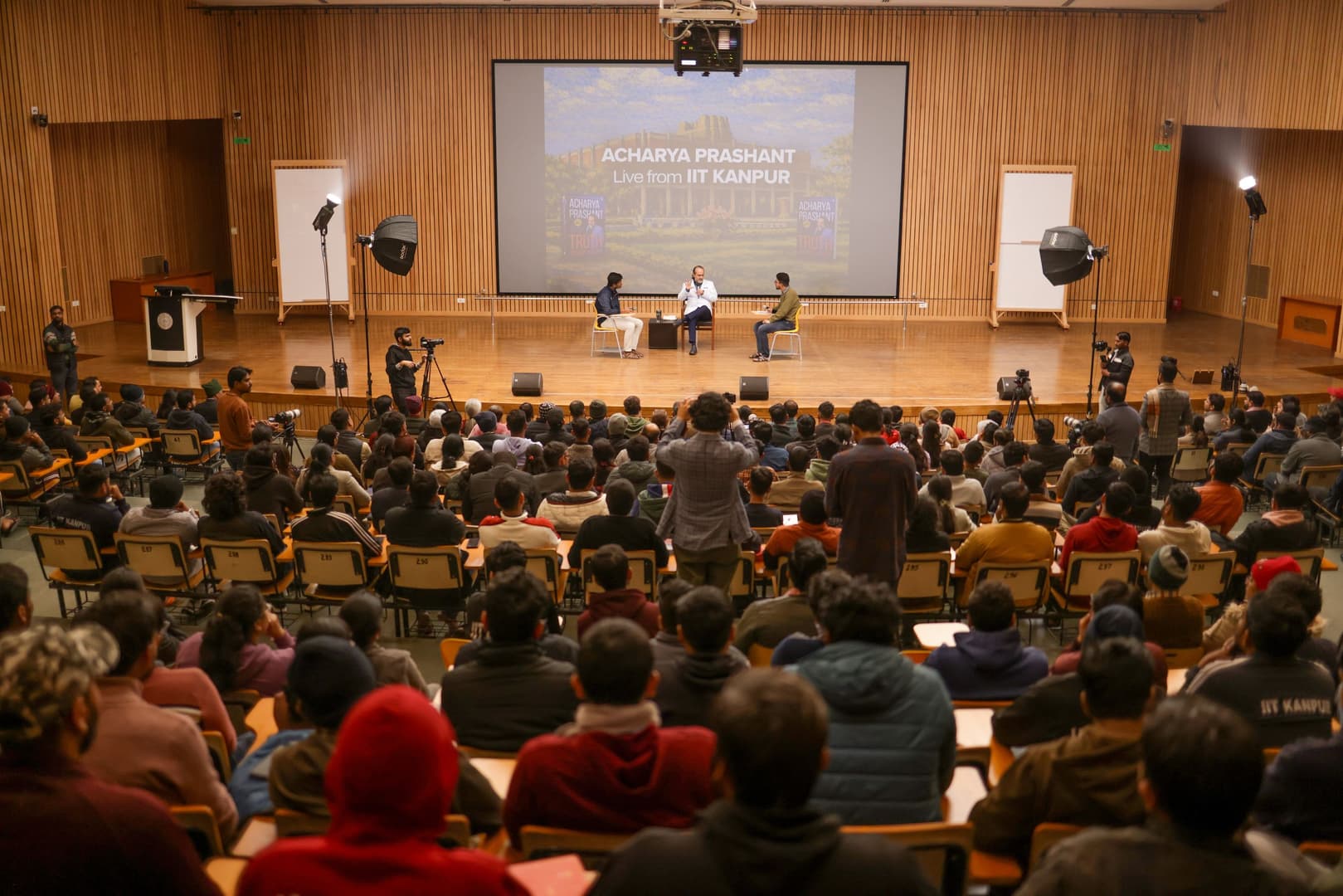 Acharya Prashant at IIT Kanpur