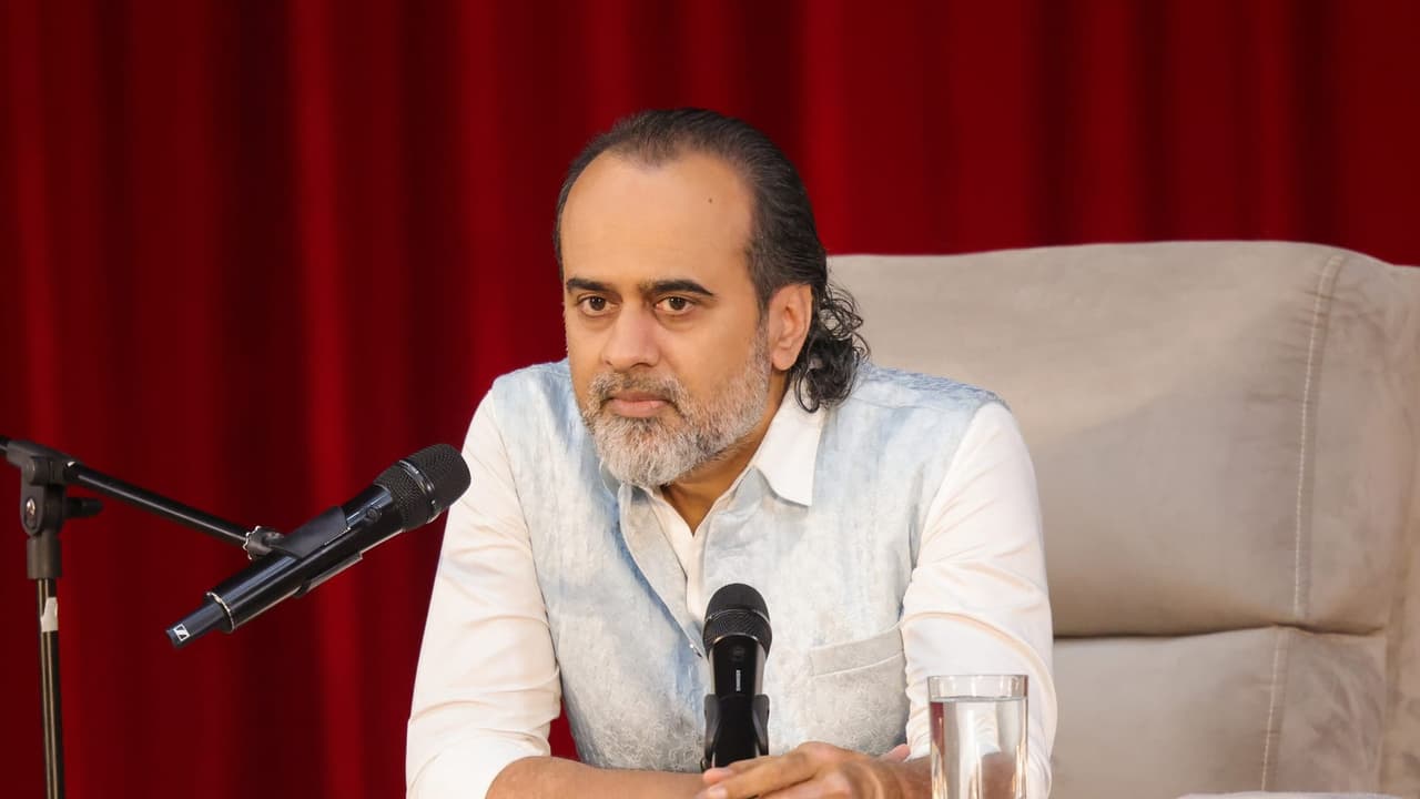 Are Advait and Buddhism Telling the Same Thing?