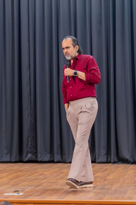 Acharya Prashant