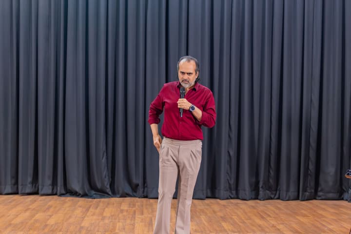 Acharya Prashant