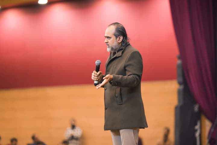 Acharya Prashant