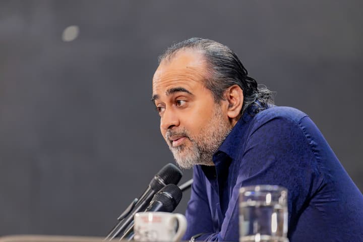 Acharya Prashant