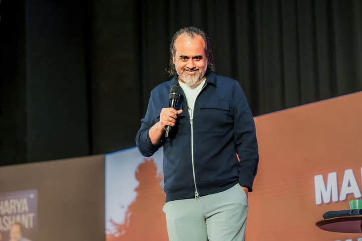 Acharya Prashant