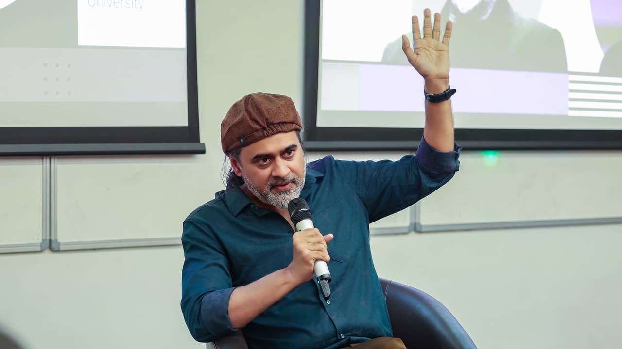 जब मन रोशन हुआ, तब दिवाली जानना