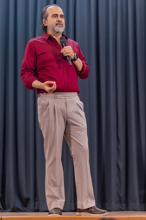 Acharya Prashant