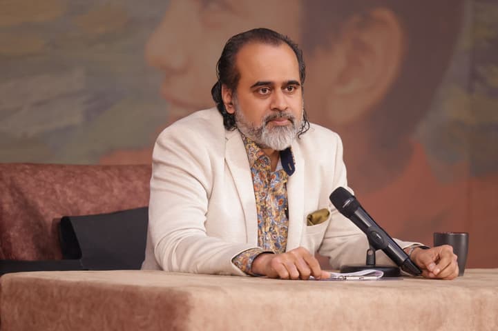 Acharya Prashant