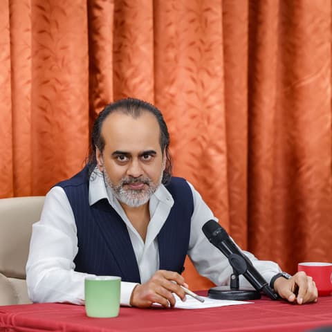 Acharya Prashant