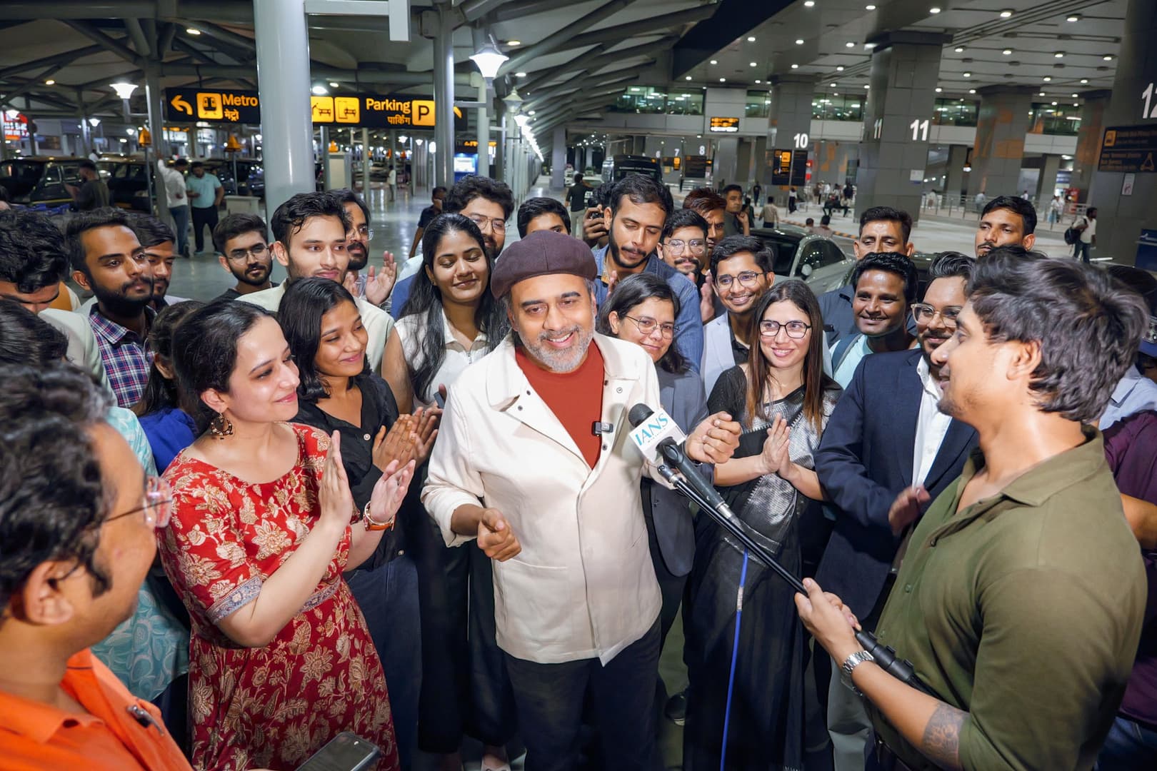 Special Welcome | Britain Tour