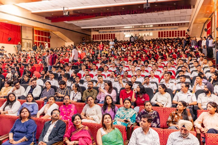 Acharya Prashant