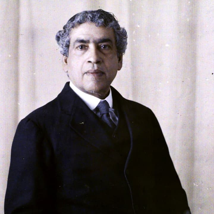 Jagadish Chandra Bose: The Indian Scientist Who Deserved Two Nobel Prizes