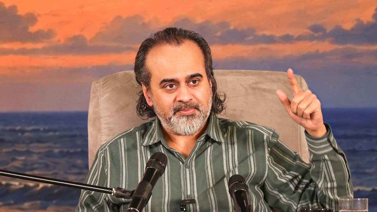 प्रिय युवाओं, असली क्रांति कैसी रहेगी?