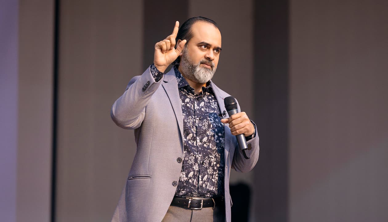 क्या हिन्दू धर्म पिछड़ा हुआ है?