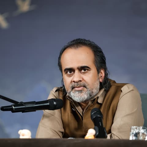 Acharya Prashant