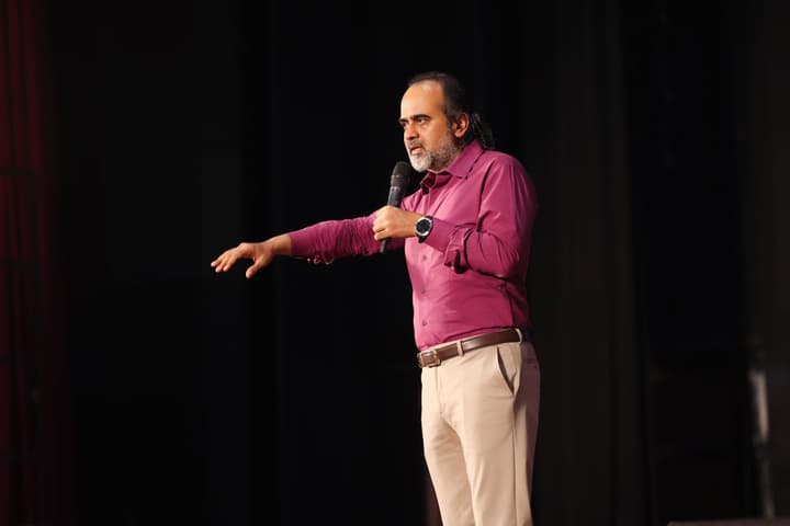 Acharya Prashant