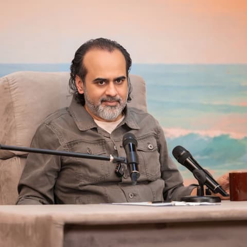 Acharya Prashant