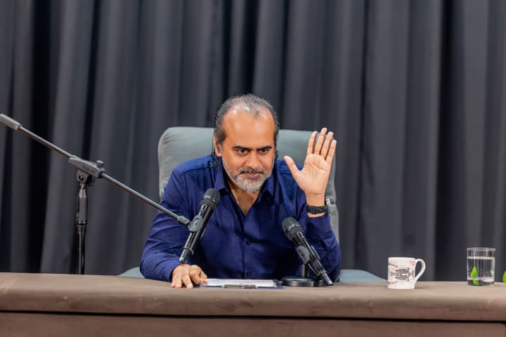 Acharya Prashant